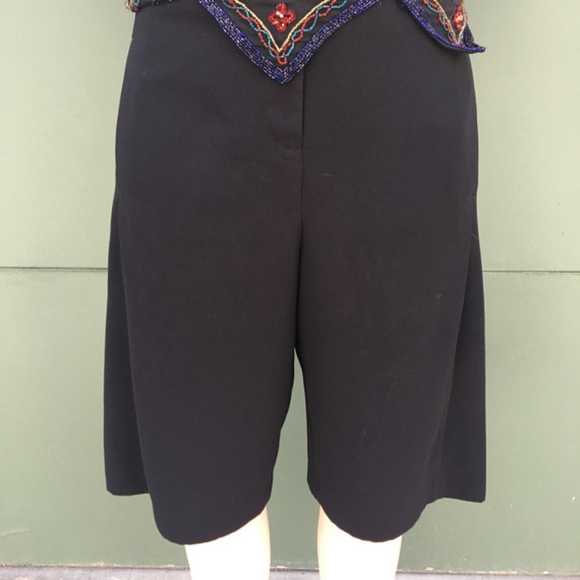 Vintage 1990's Black Flare Bermuda Shorts - Picture 2 of 8